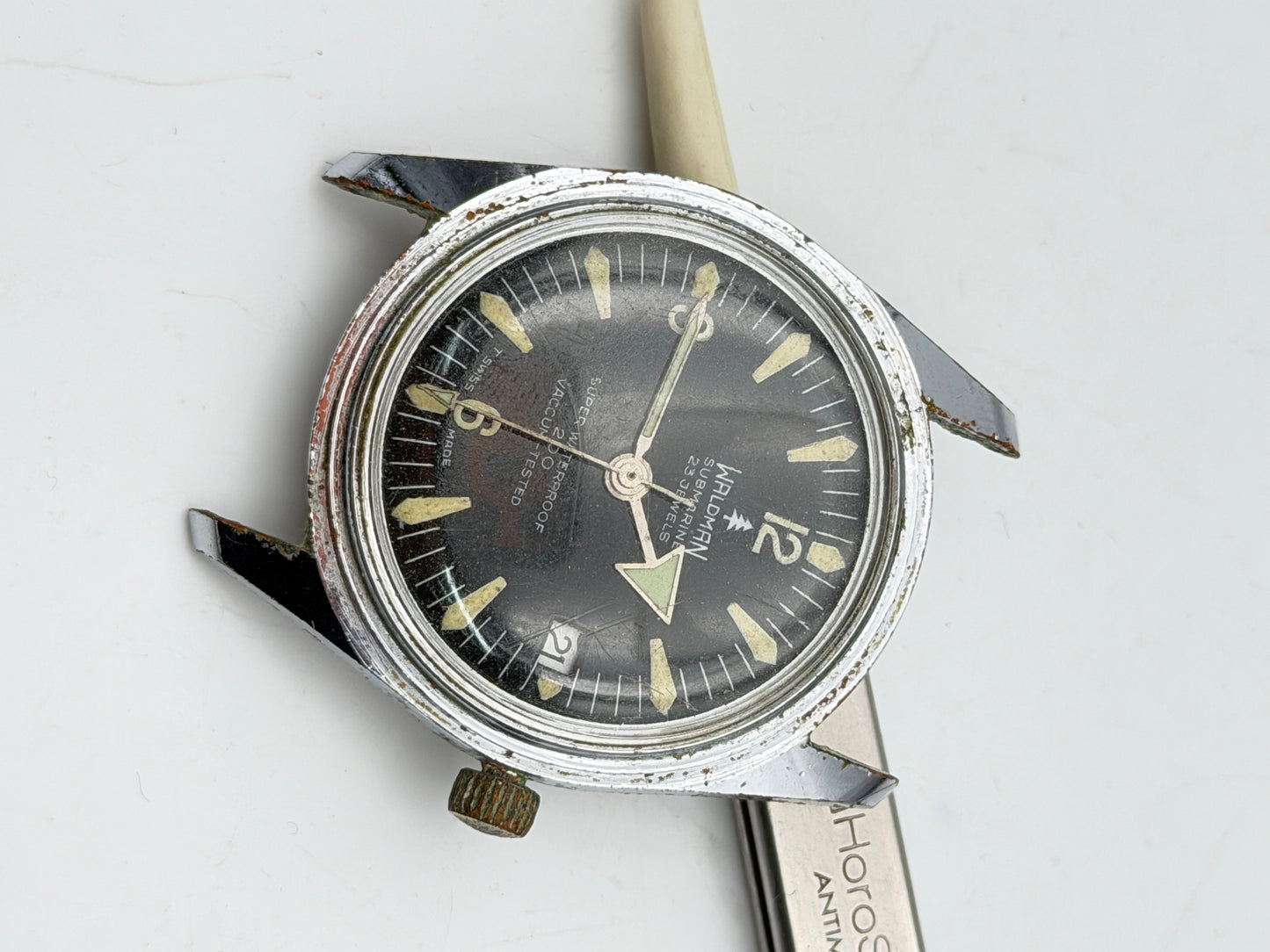 waldman diver 200 35mm