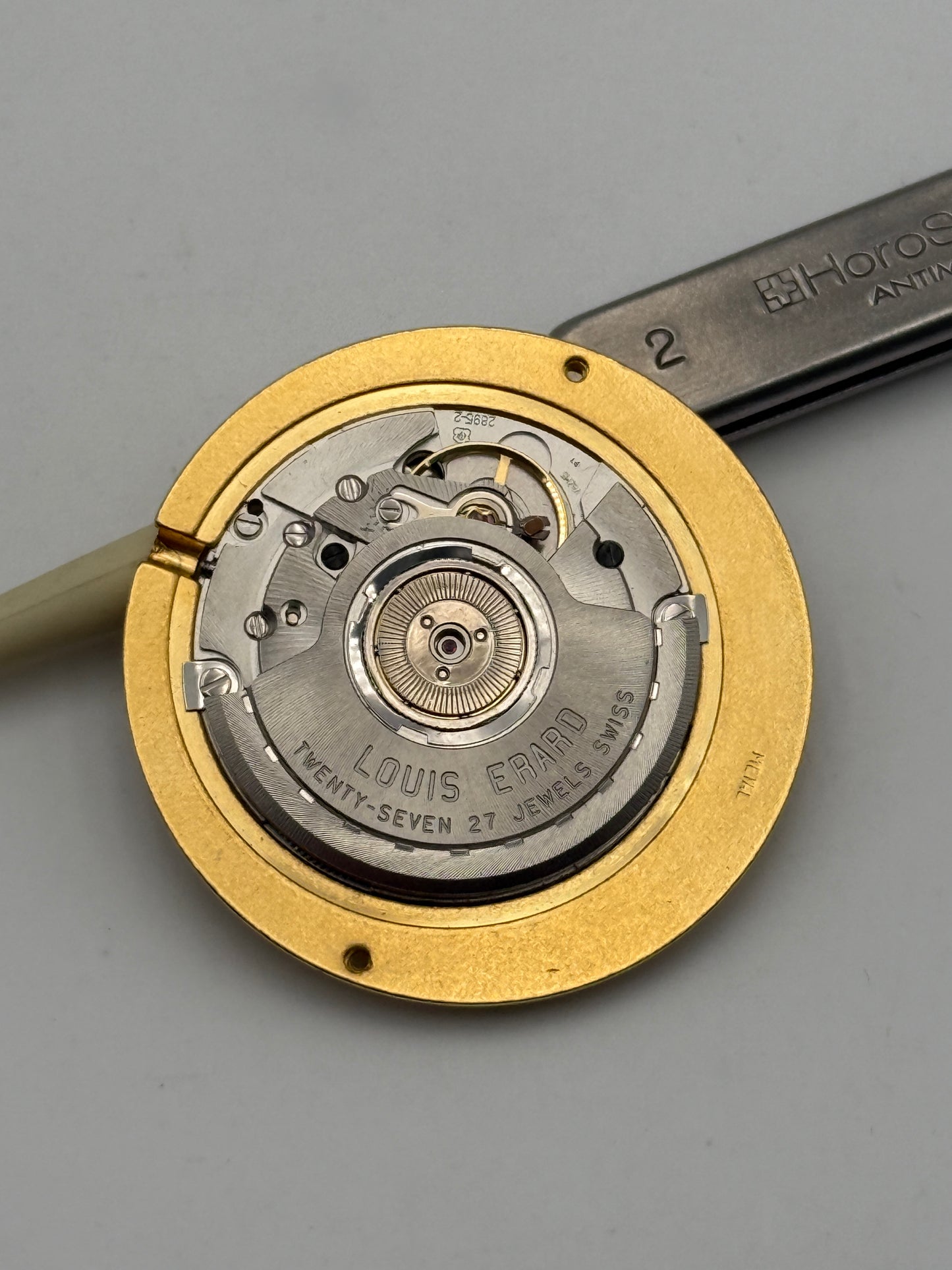 Louis Erard eta 2895-2 automatic movement movimento