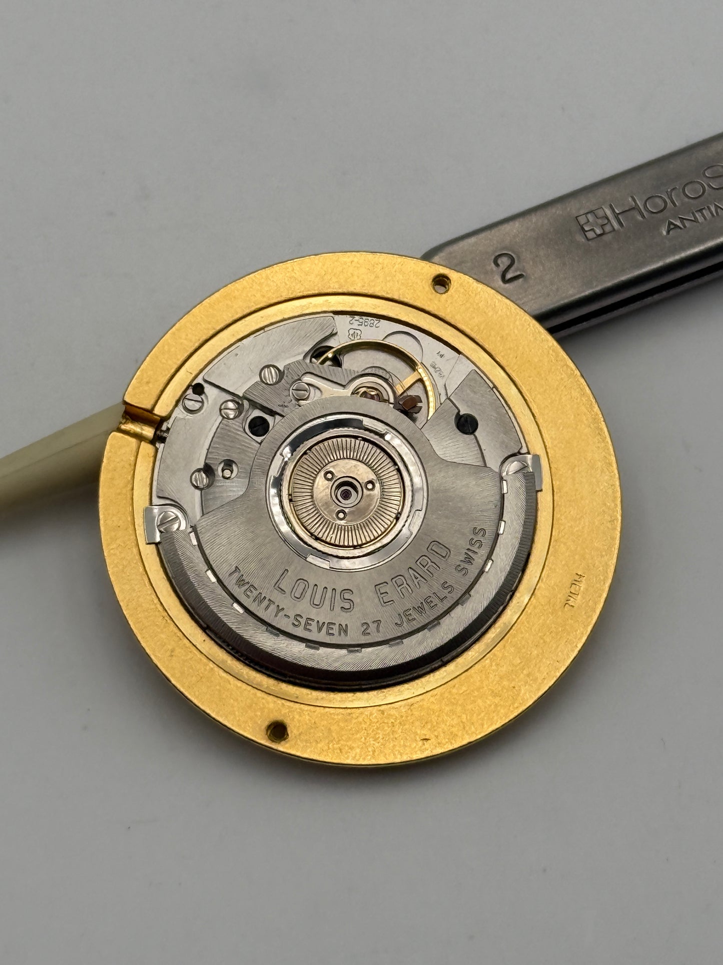 Louis Erard eta 2895-2 automatic movement movimento