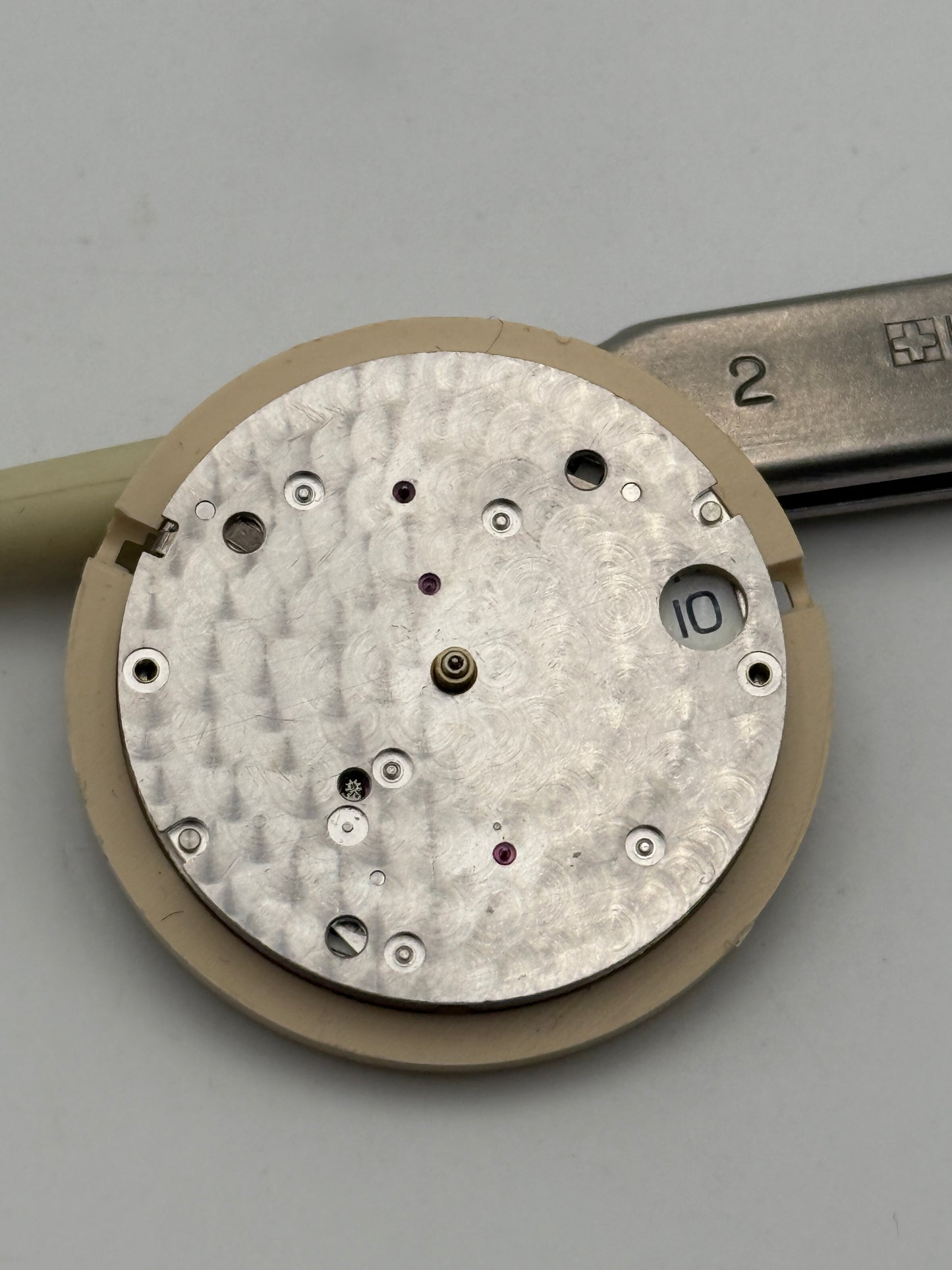 Lucien Rochat eta 2892-2 r1212 24h power reserve movement movimento dubois depraz module
