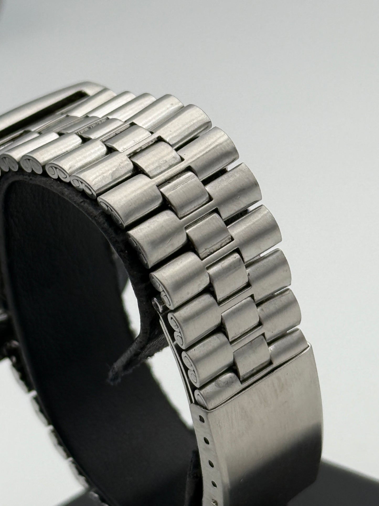 arsamatic diver precision automatic  swiss made