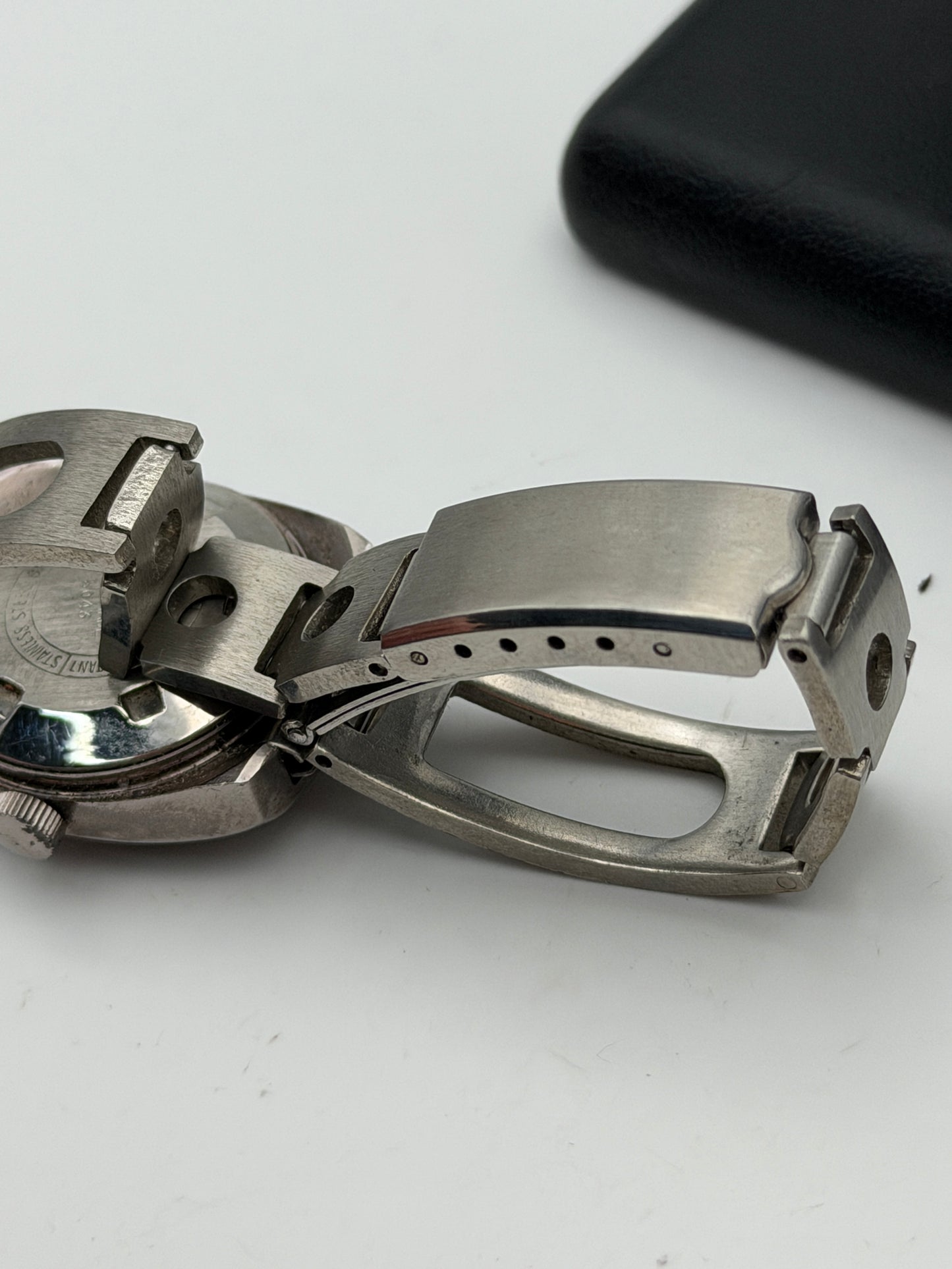 avia automatic watch vintage 70's 25mm steel