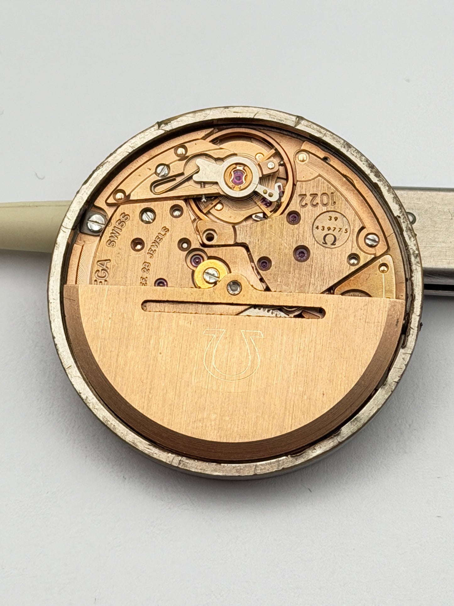 omega 1022 movement movimento automatic