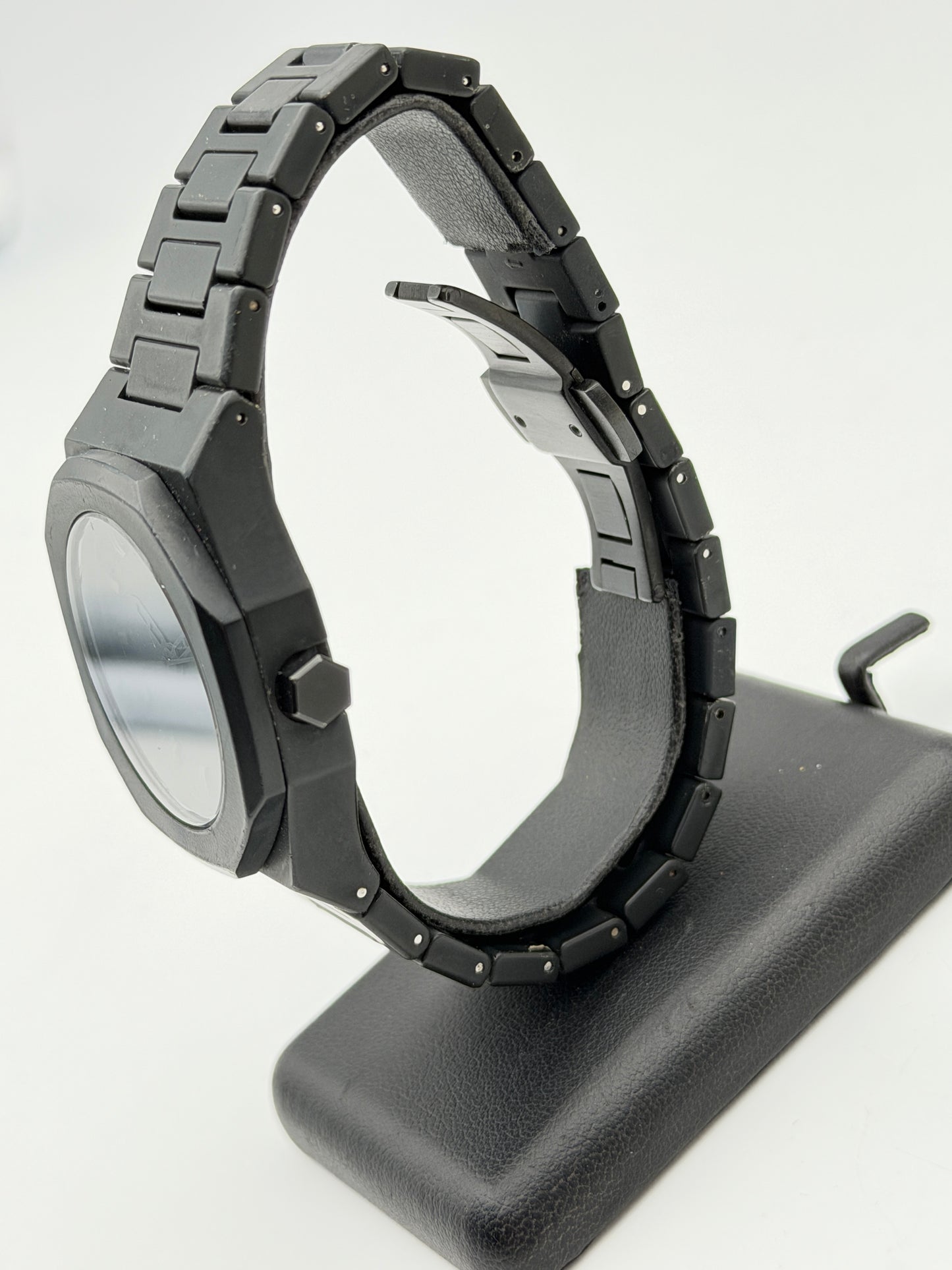 d1 Milano monochrome  41mm