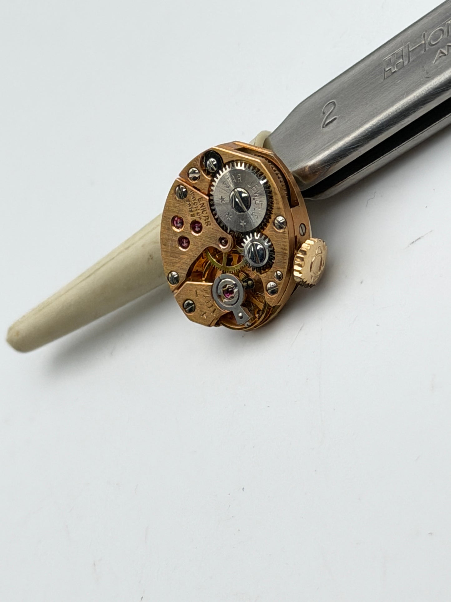 enicar star jewels movement movimento