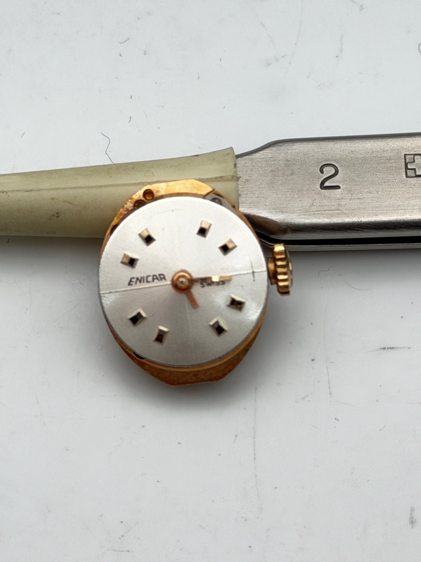 enicar star jewels movement movimento