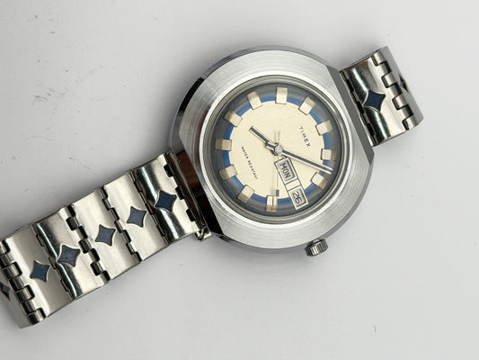 timex ufo 42mm watch vintage