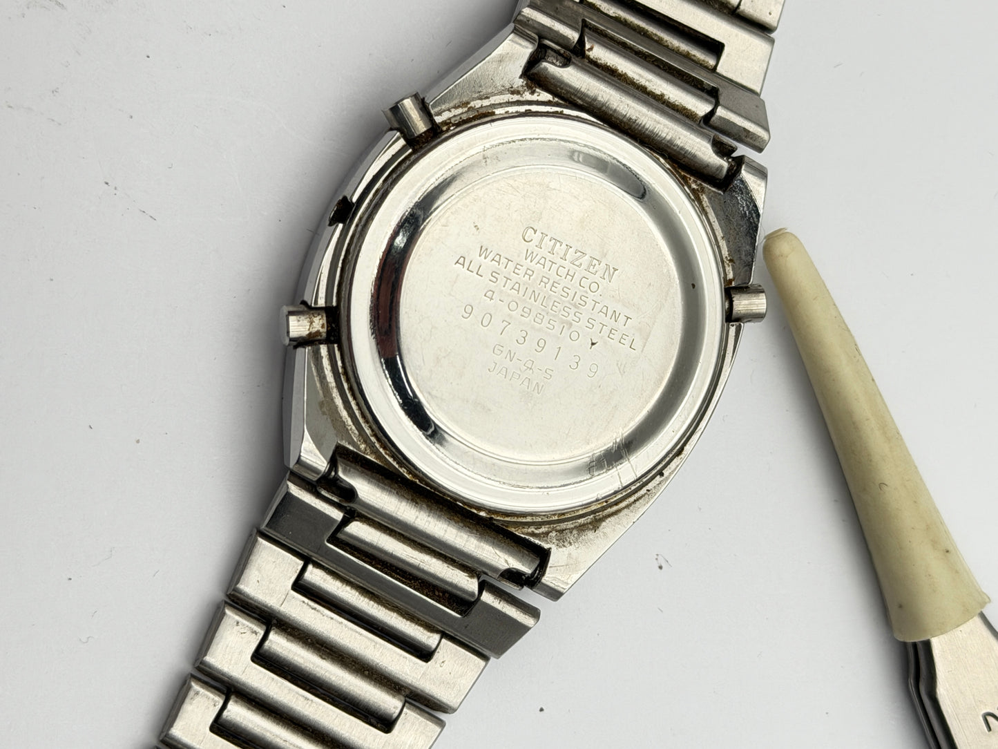 citizen lcd 4-098510y 33mm