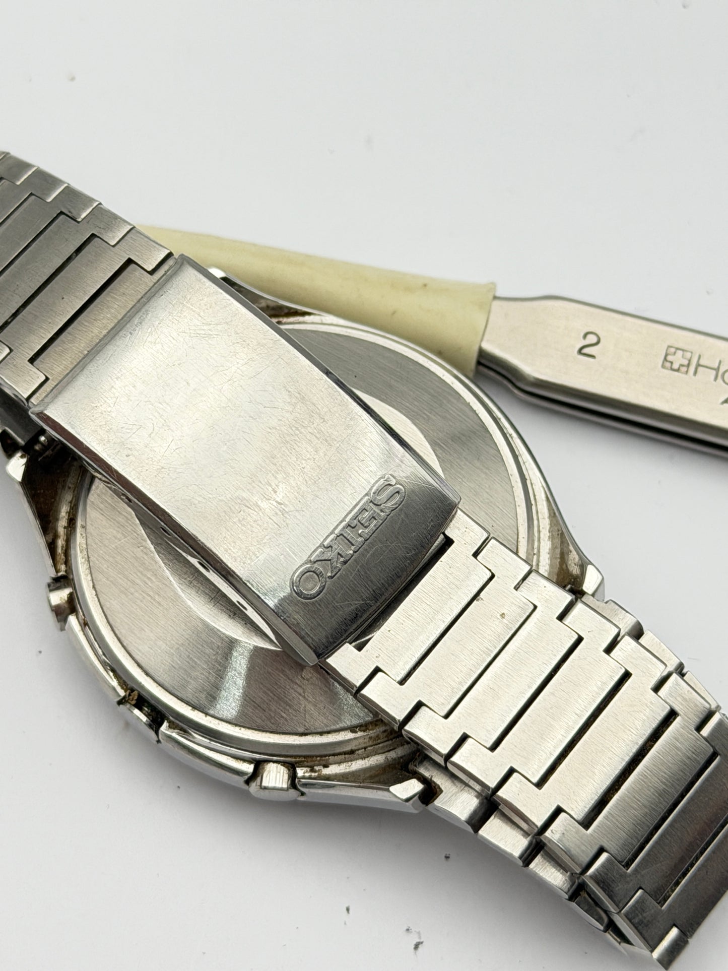 seiko quartz lc 0654-5000 38mm