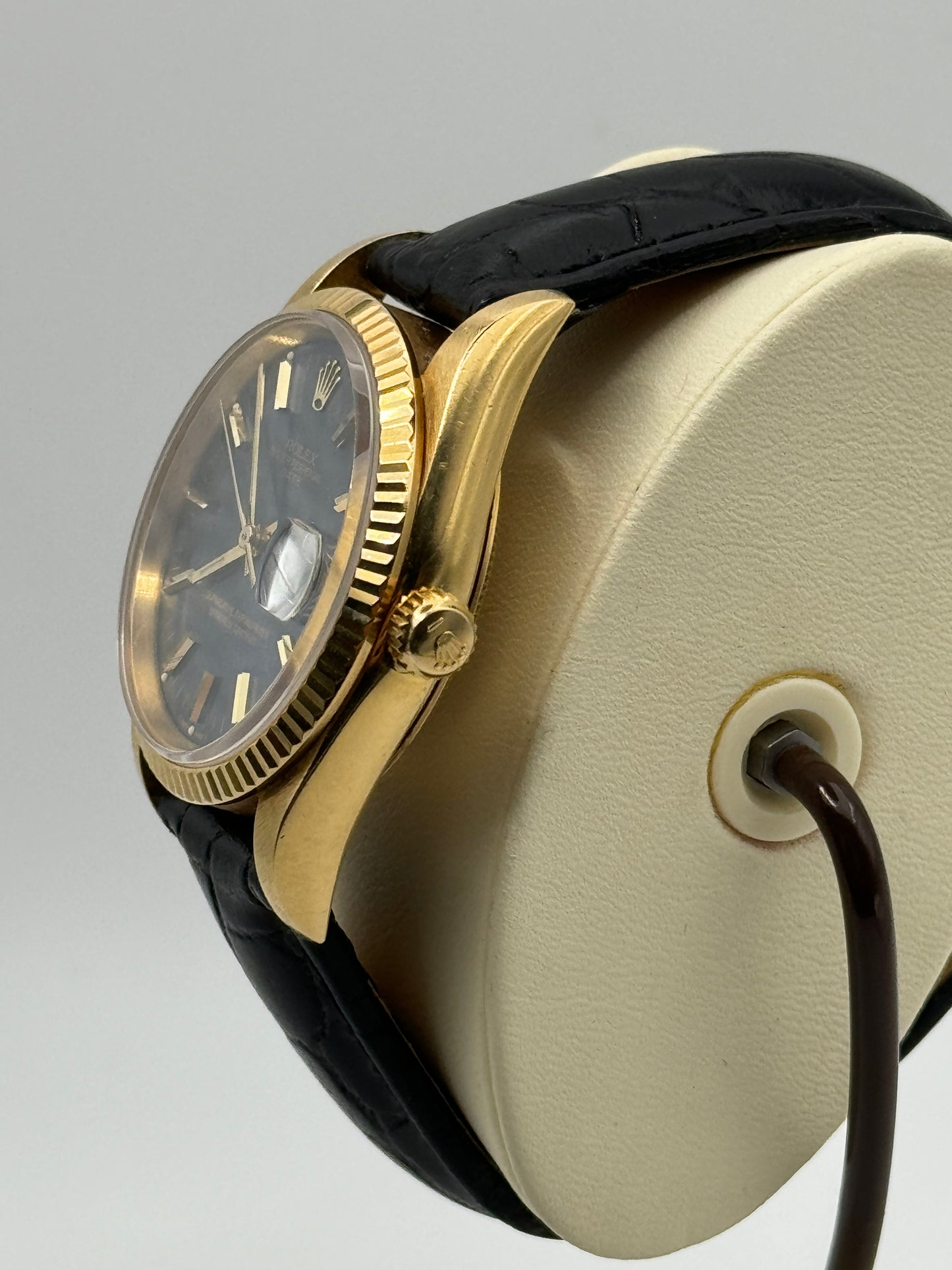 Descrizione Rolex Oyster Perpetual Date 15238 18kt
