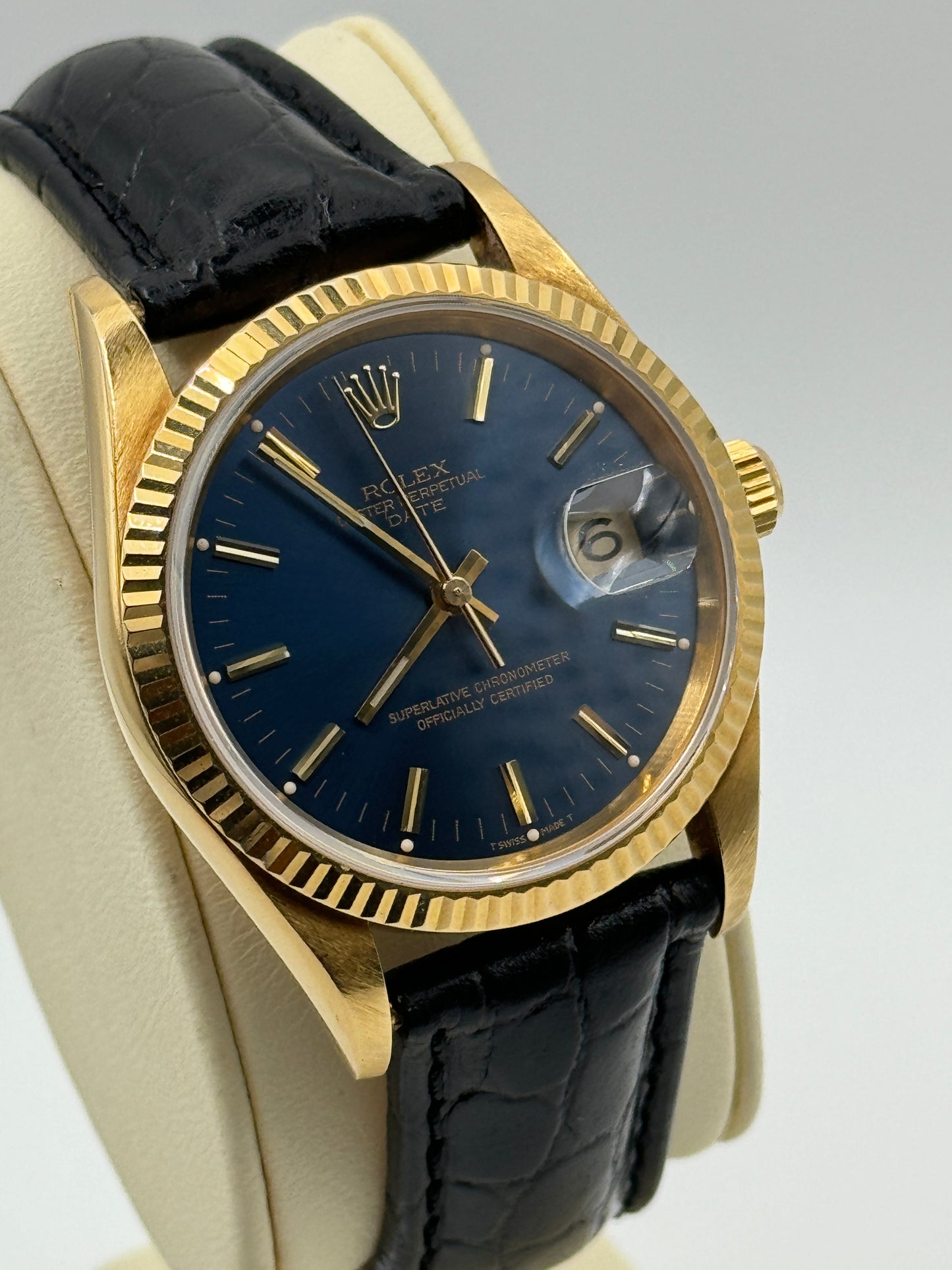 Descrizione Rolex Oyster Perpetual Date 15238 18kt