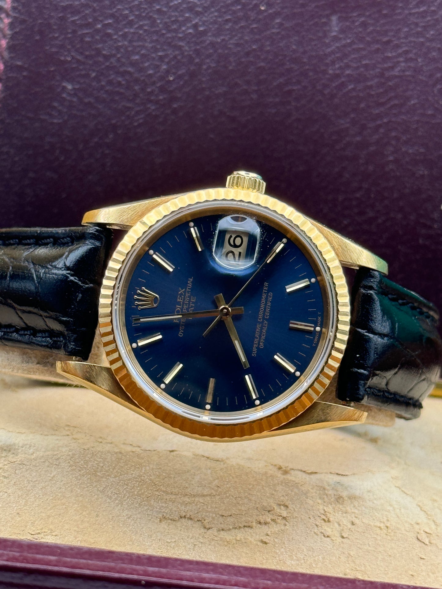 Descrizione Rolex Oyster Perpetual Date 15238 18kt