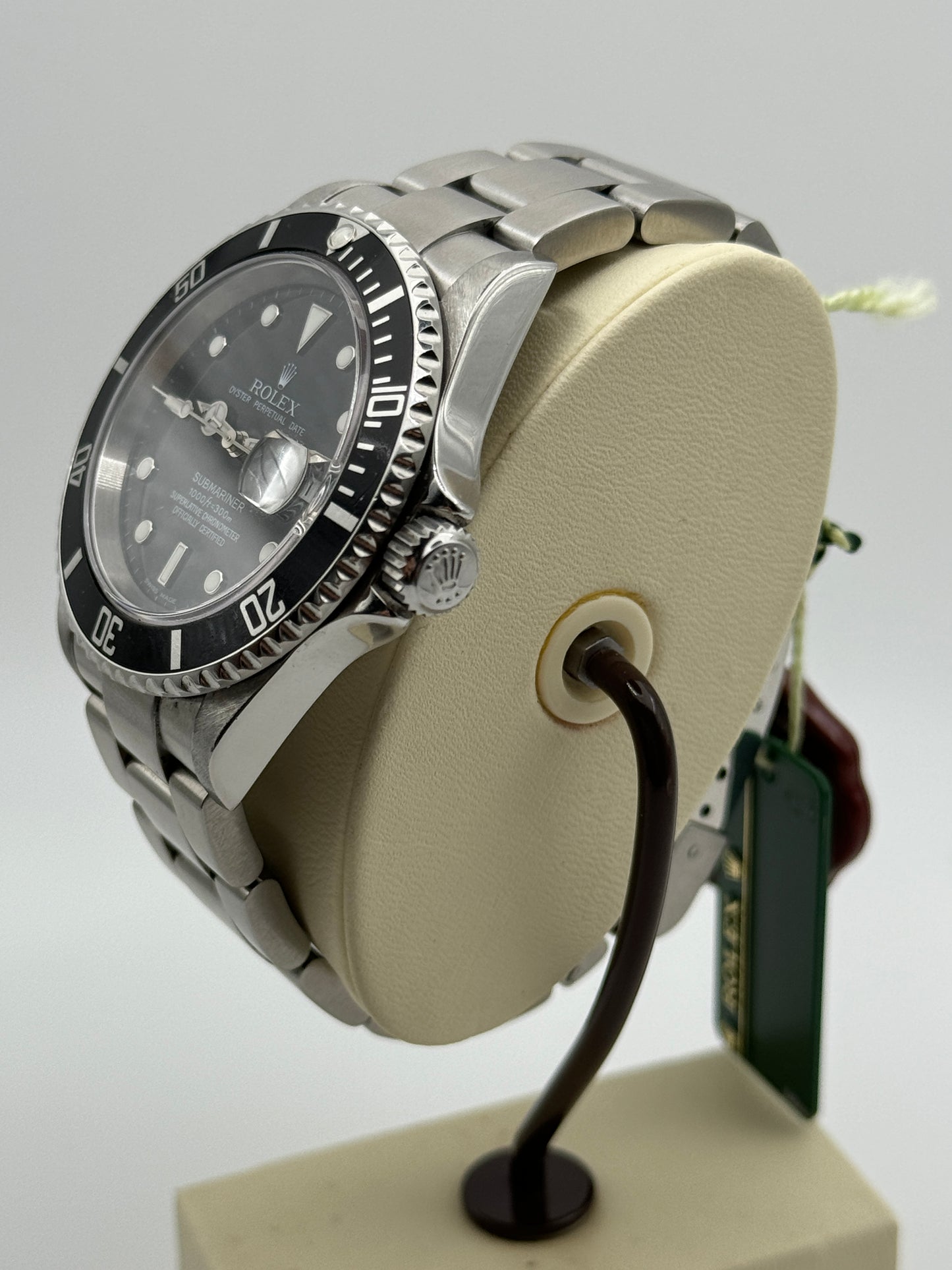 Rolex Submariner Date 16610