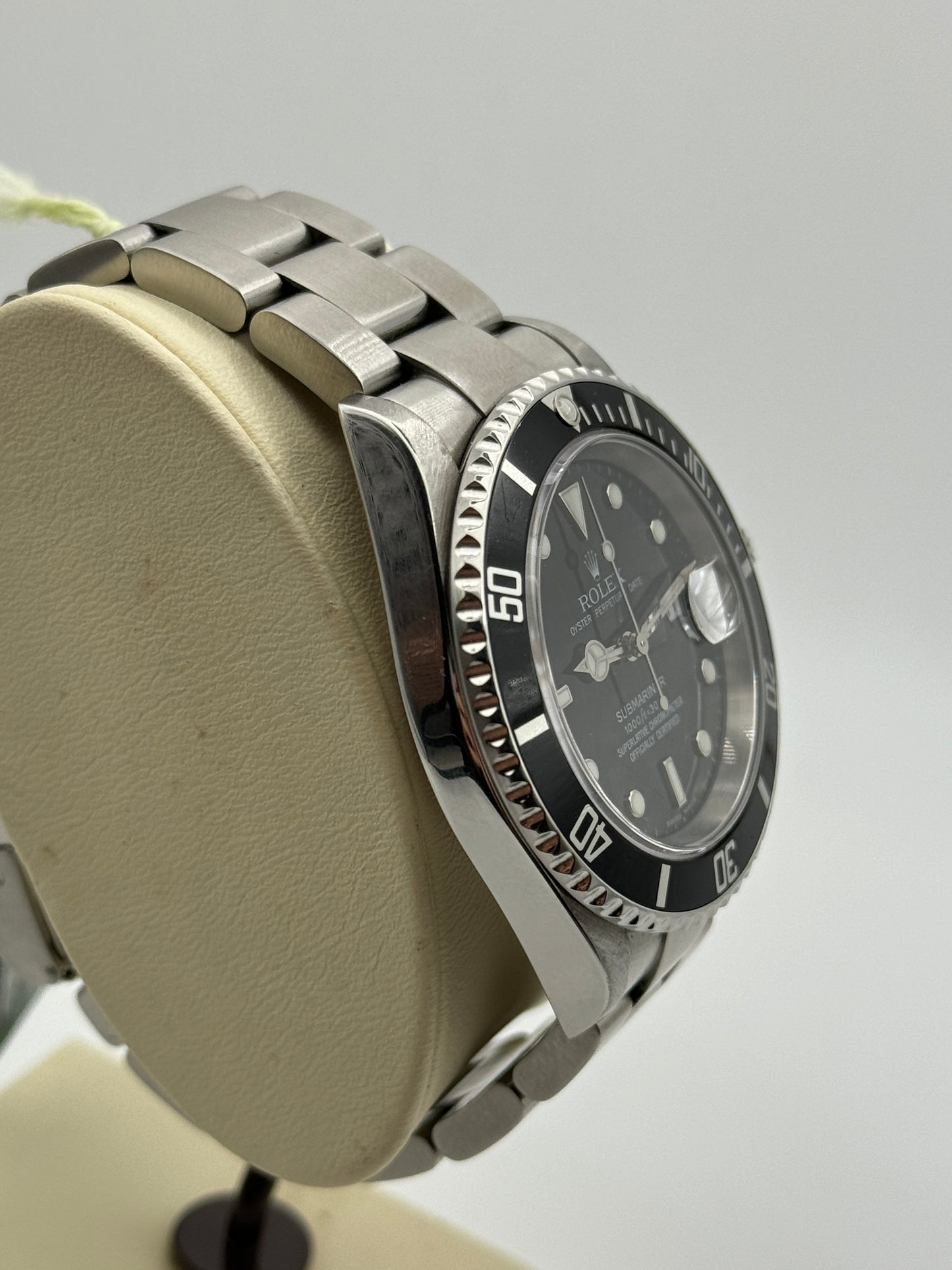 Rolex Submariner Date 16610