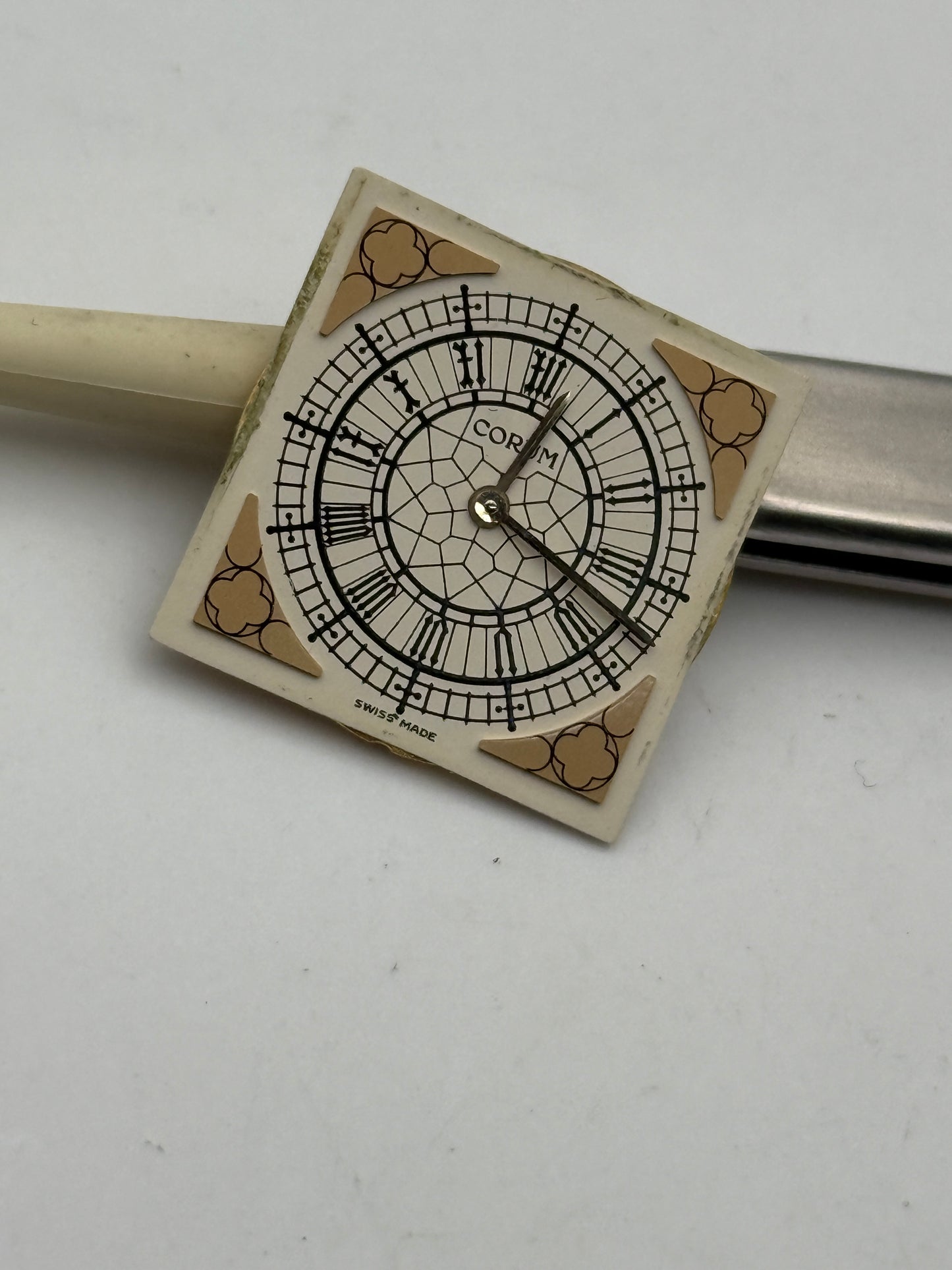 corum eta 210.001 quartz movement movimento
