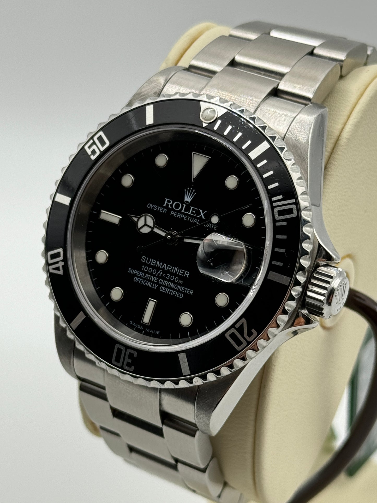 Rolex Submariner Date 16610