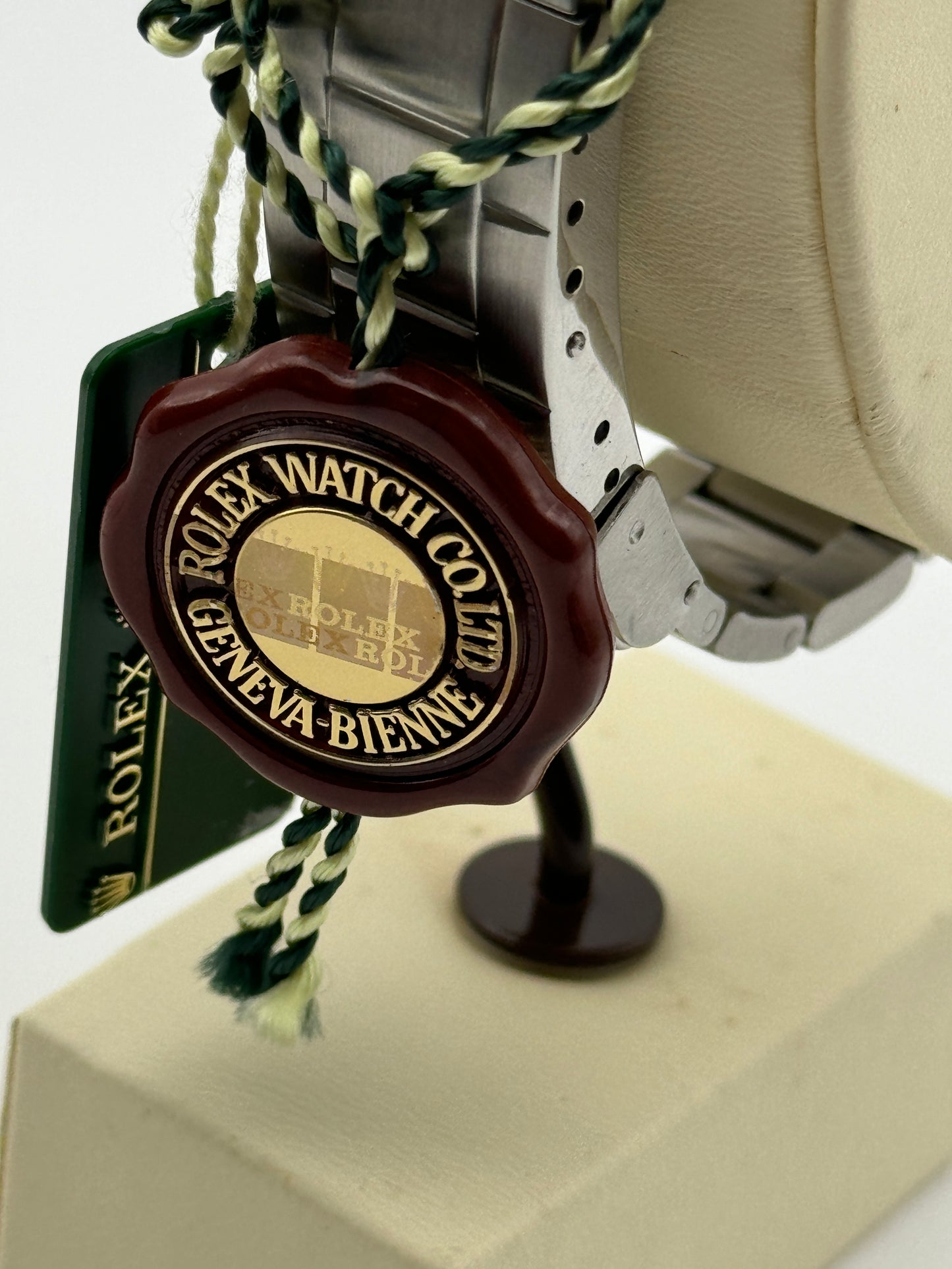 Rolex Submariner Date 16610