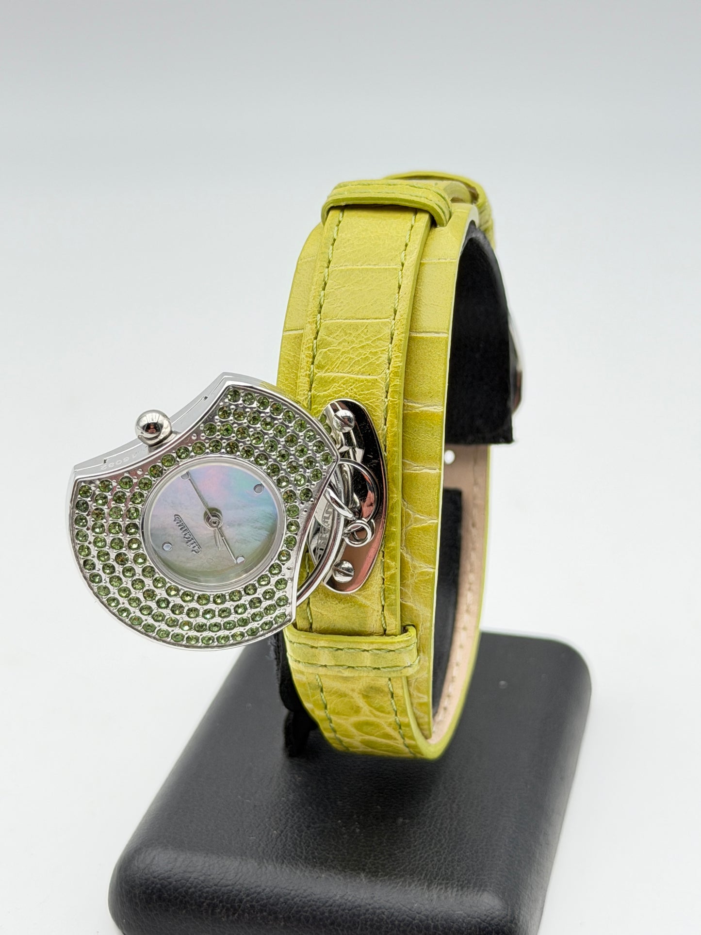 altanus 16082 watch quartz nos 31mm
