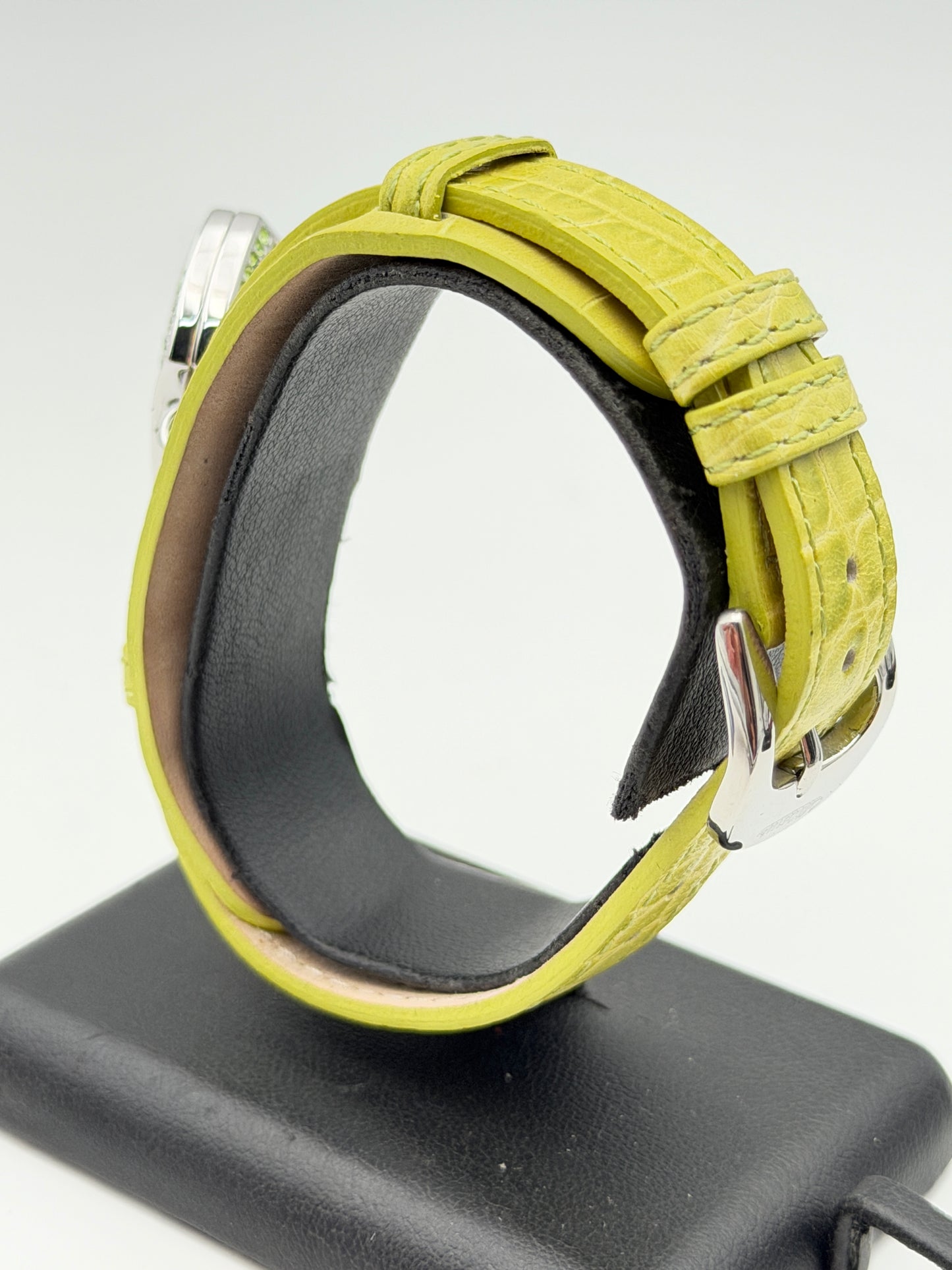 altanus 16082 watch quartz nos 31mm