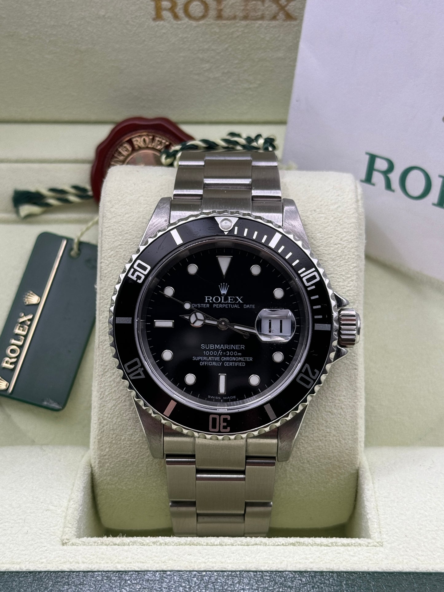 Rolex Submariner Date 16610