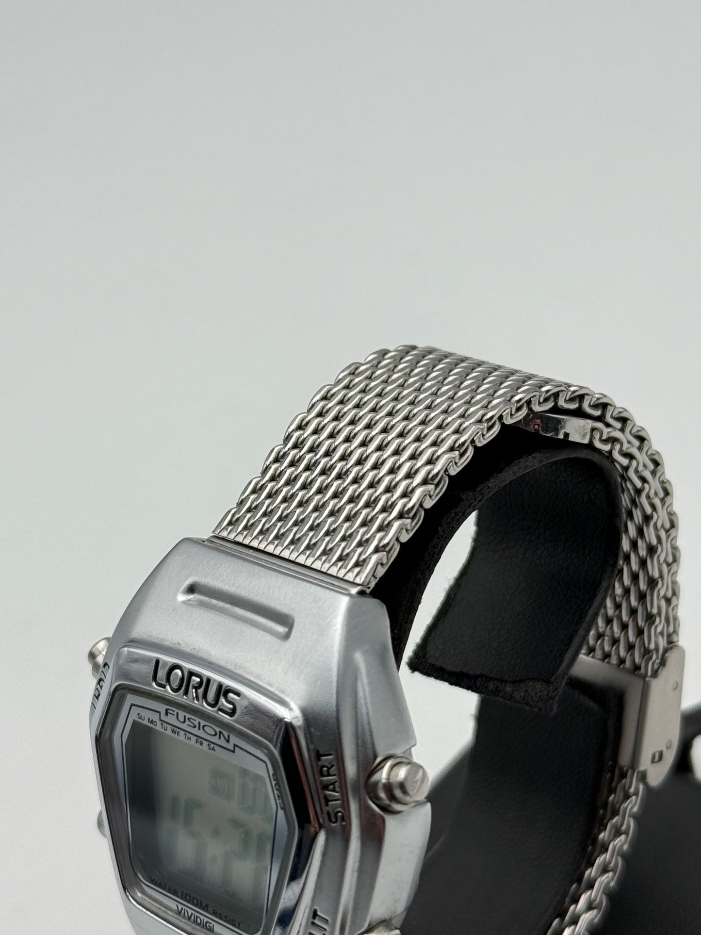 lorus fusion vividigi vintage  w120-4a00