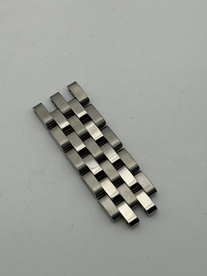 sector 17mm maglia link