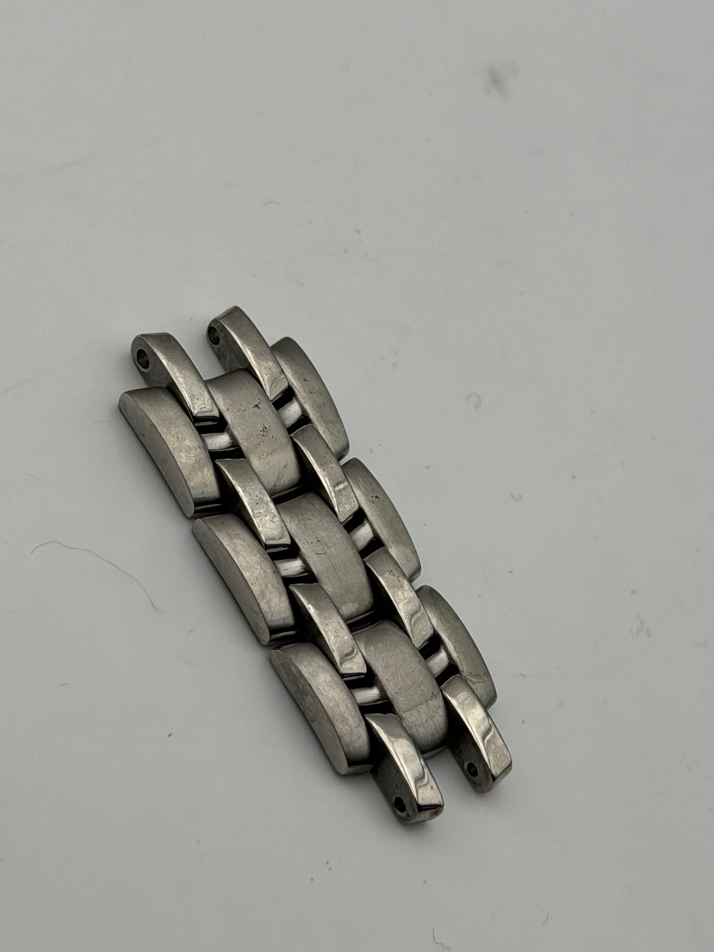 sector 16mm maglia link