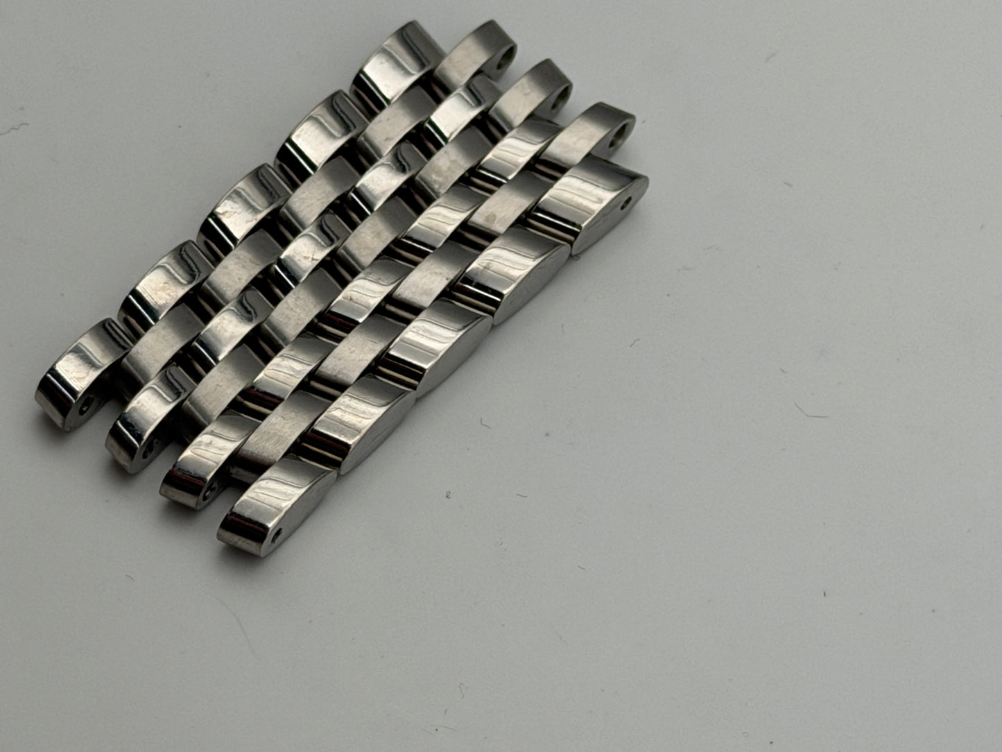 sector 19mm maglia link