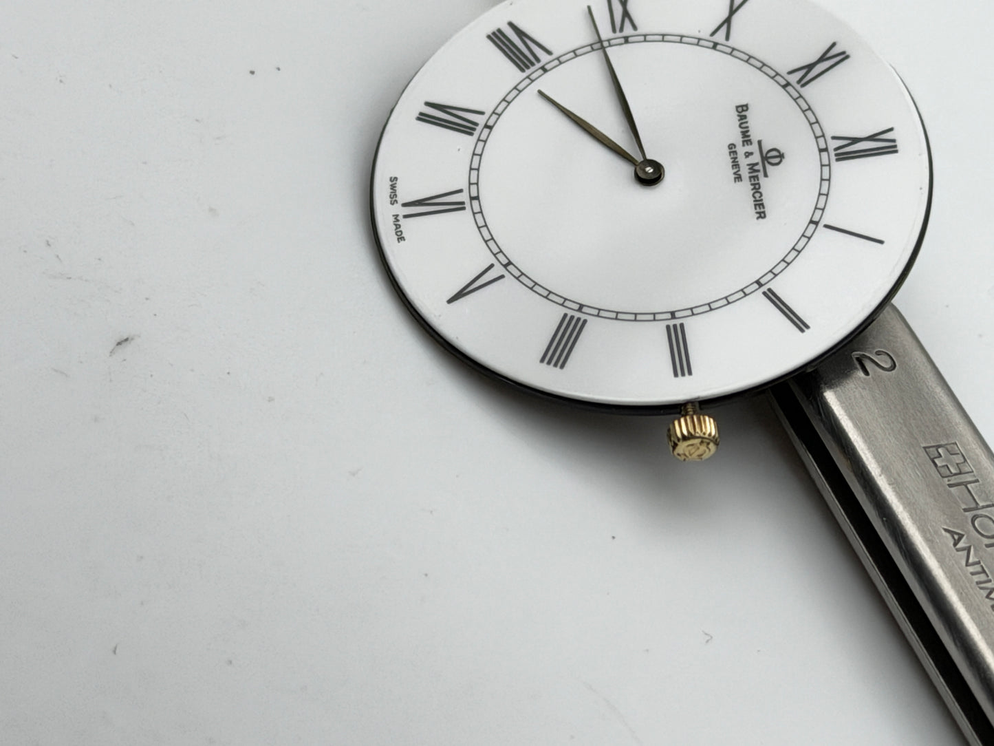 baume e mercier eta 210.001 quartz movement movimento