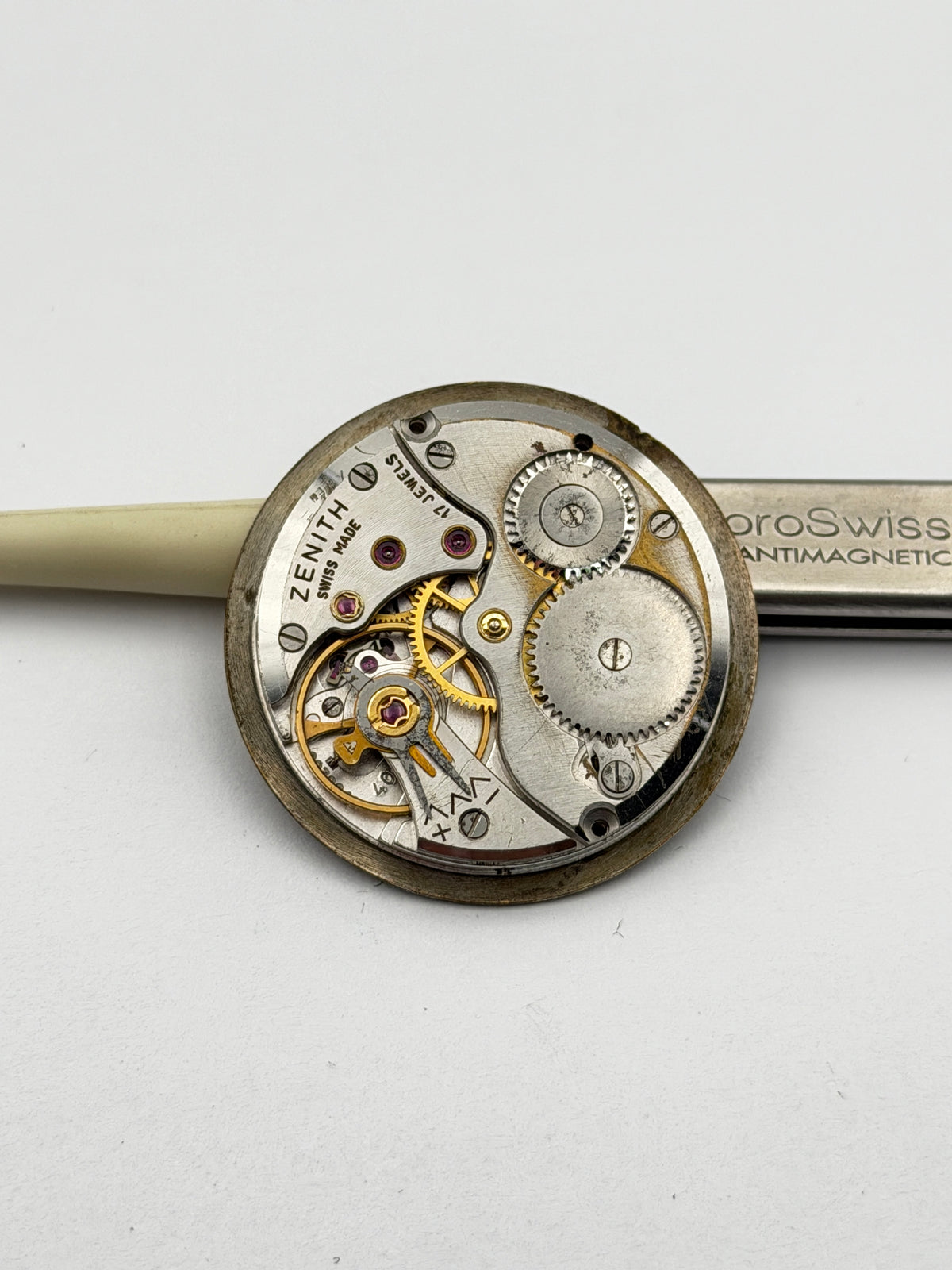 zenith 40t movement movimento
