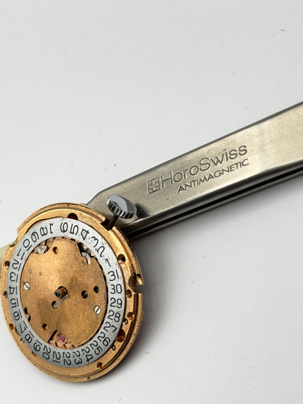 omega 613 movement movimento