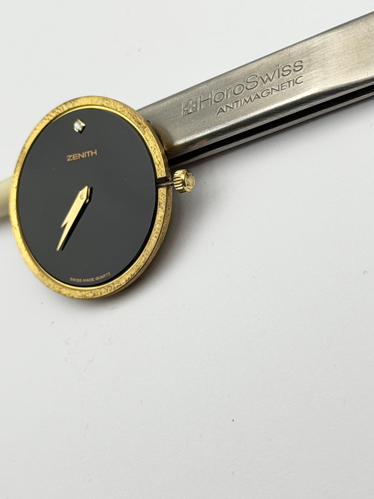 zenith 06.1 976.001 movement movimento quartz