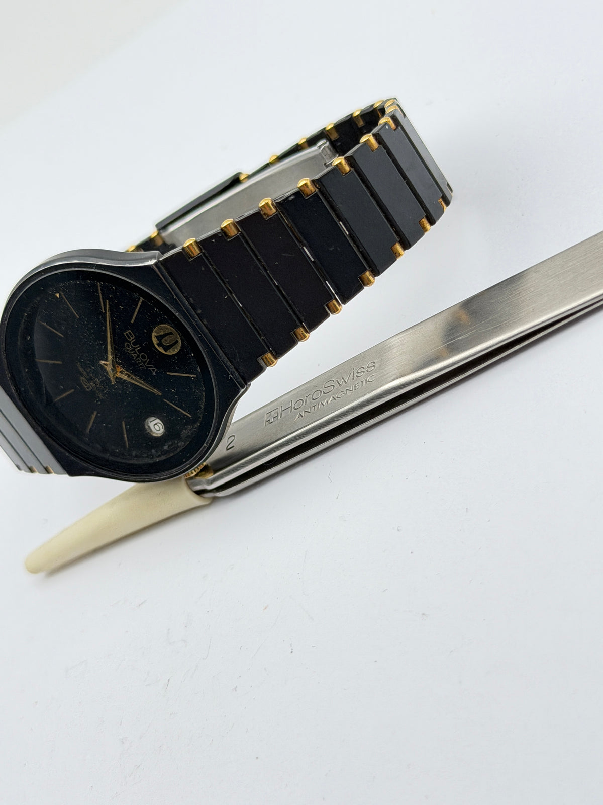 bulova quartz 33mm