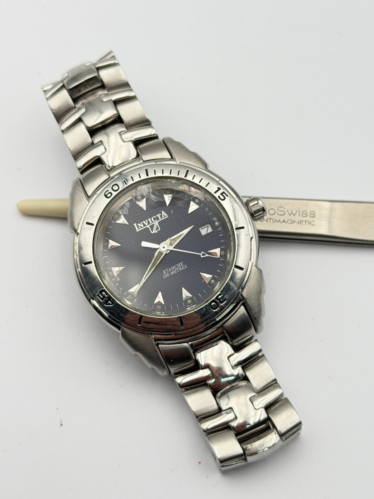 invicta etanche 37mm