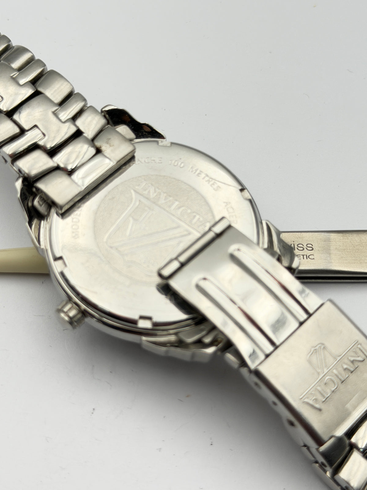 invicta etanche 37mm