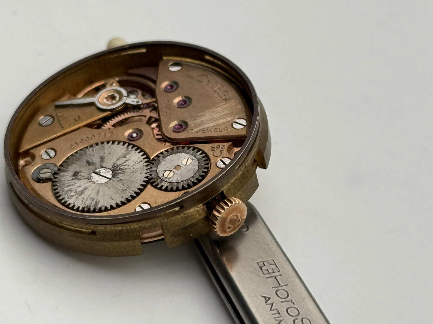 omega century 269 movement movimento