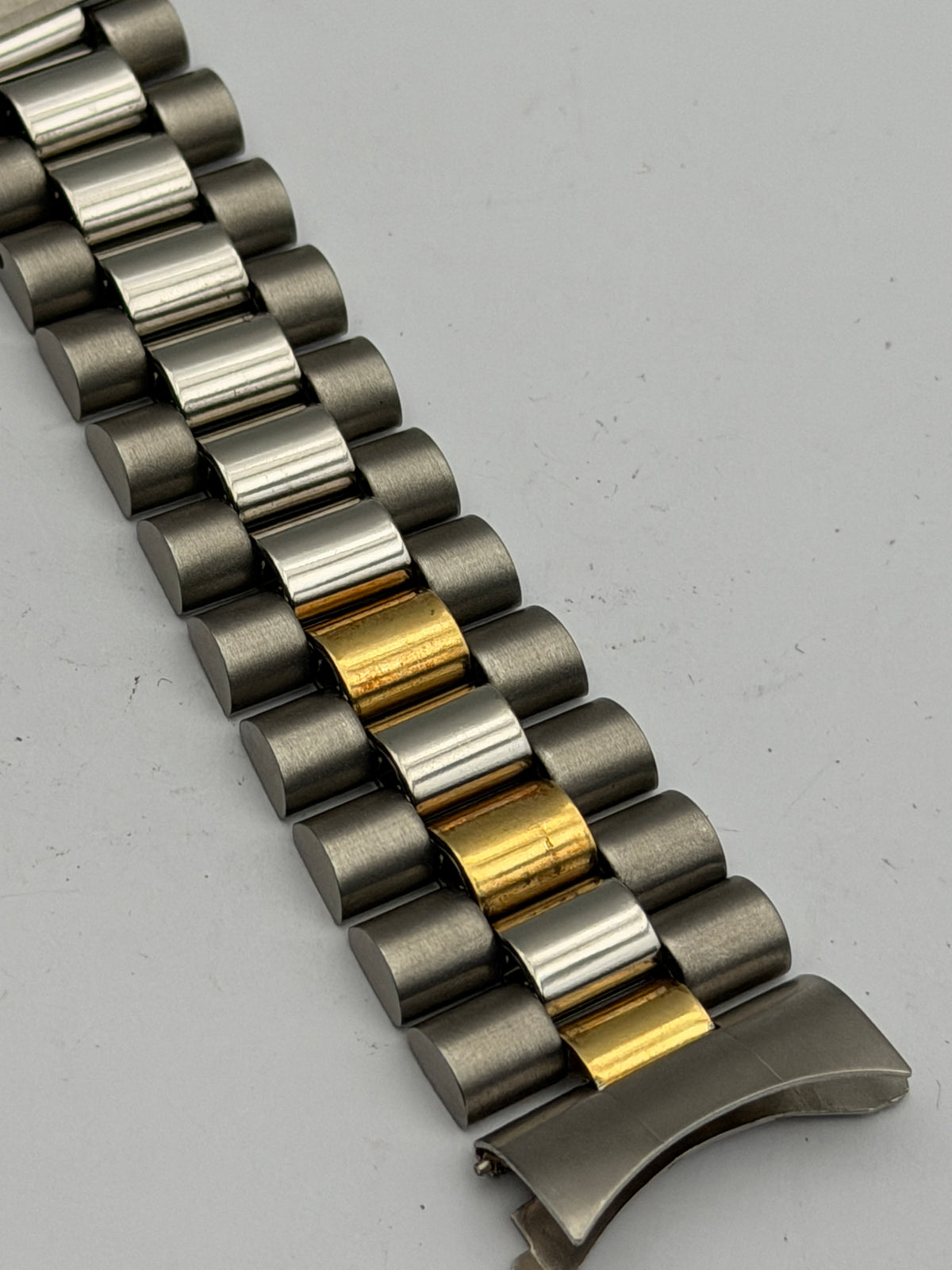 bulova 20mm cinturino strap