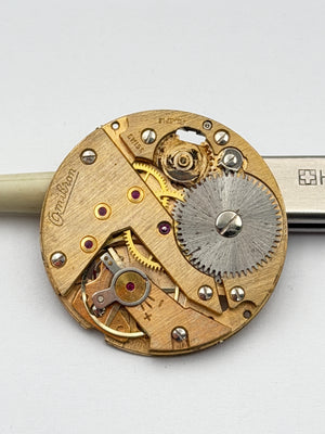 ut 6325 movement movimento