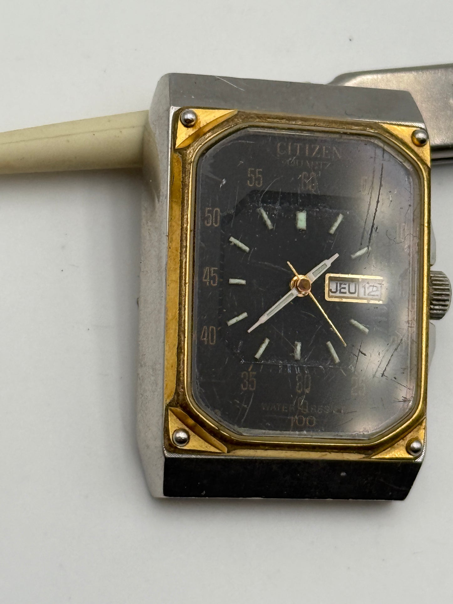 citizen 7500 27mmx37mm