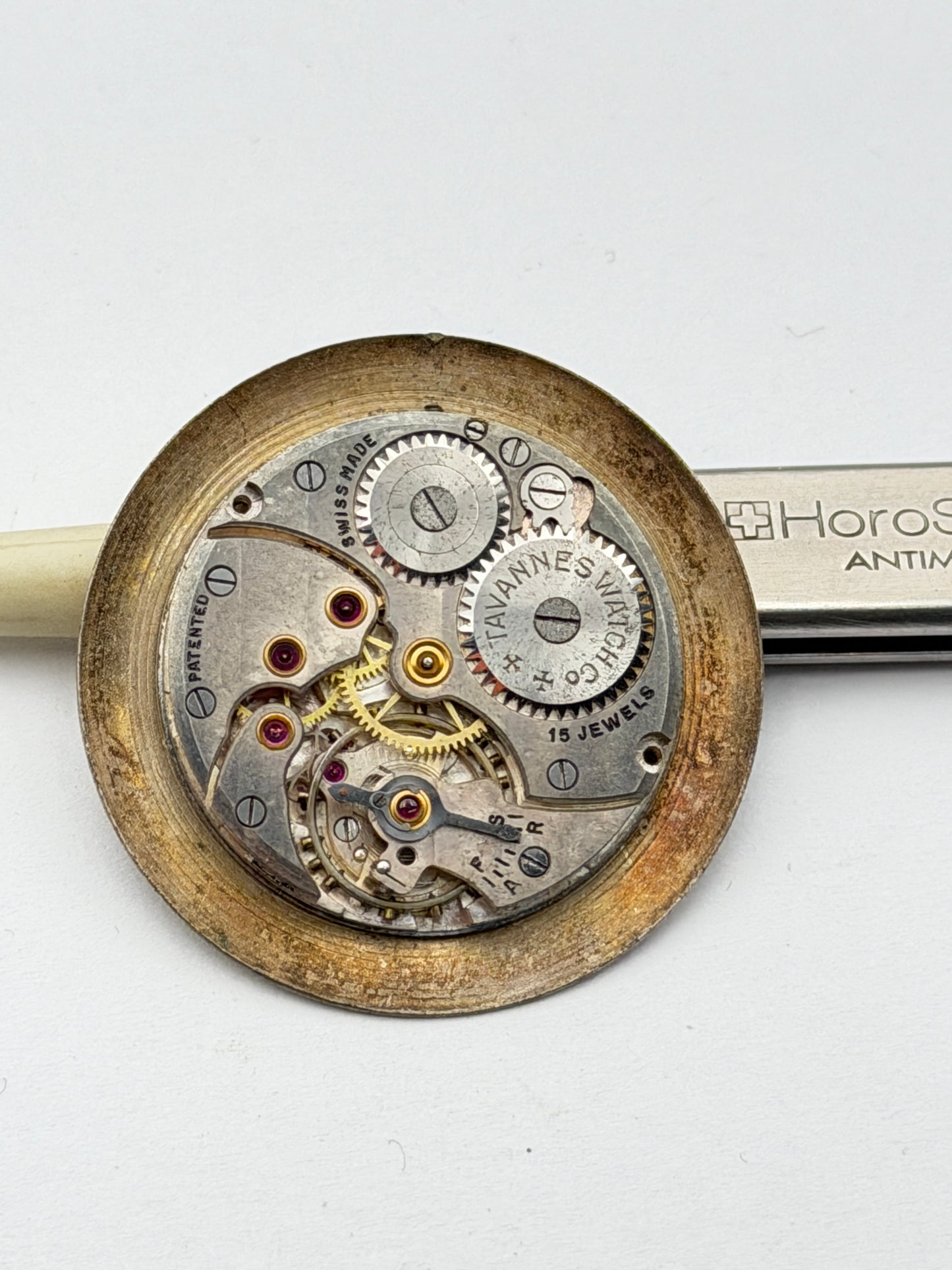 tavannes 15 jewels movement movimento