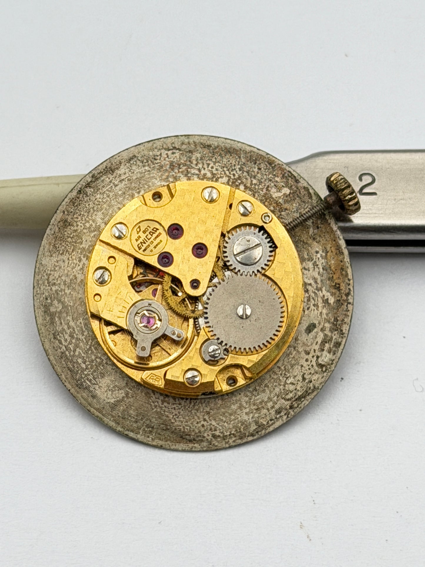enicar ar 807 movement movimento