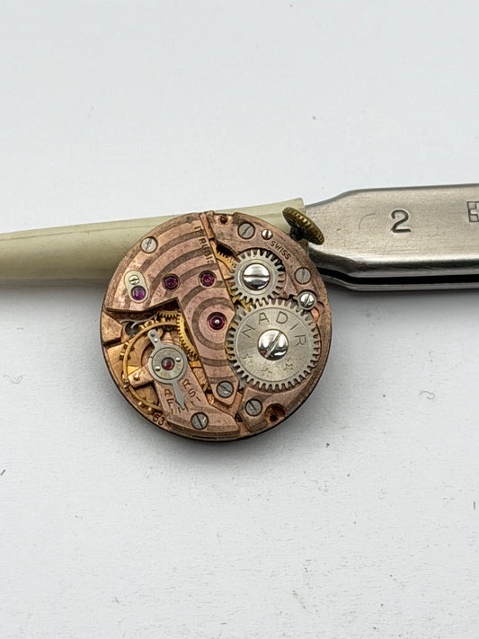nadir fhf 63 movement movimento