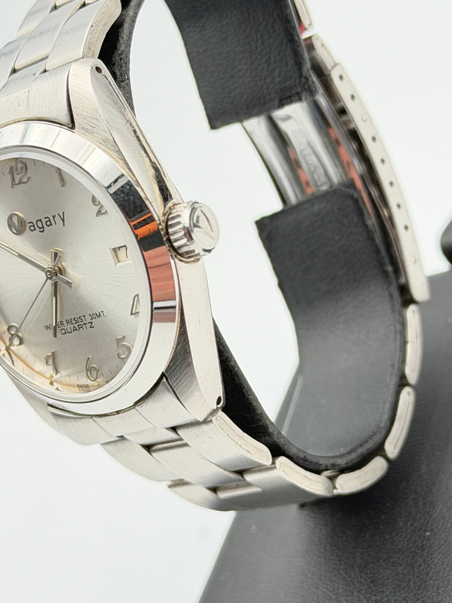 vagary quartz NOS 90's 34mm steel