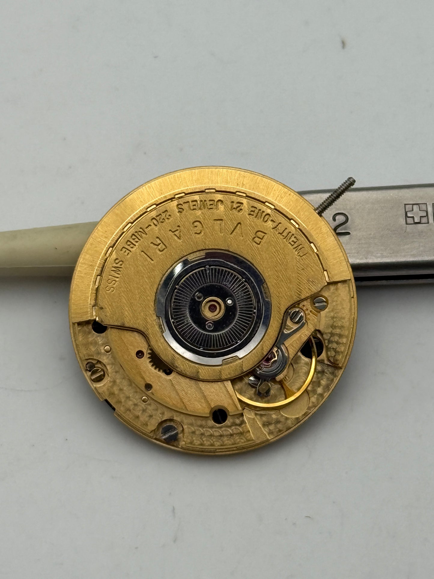 bulgari 220 mbbe eta 2892-2 movement movimento automatic