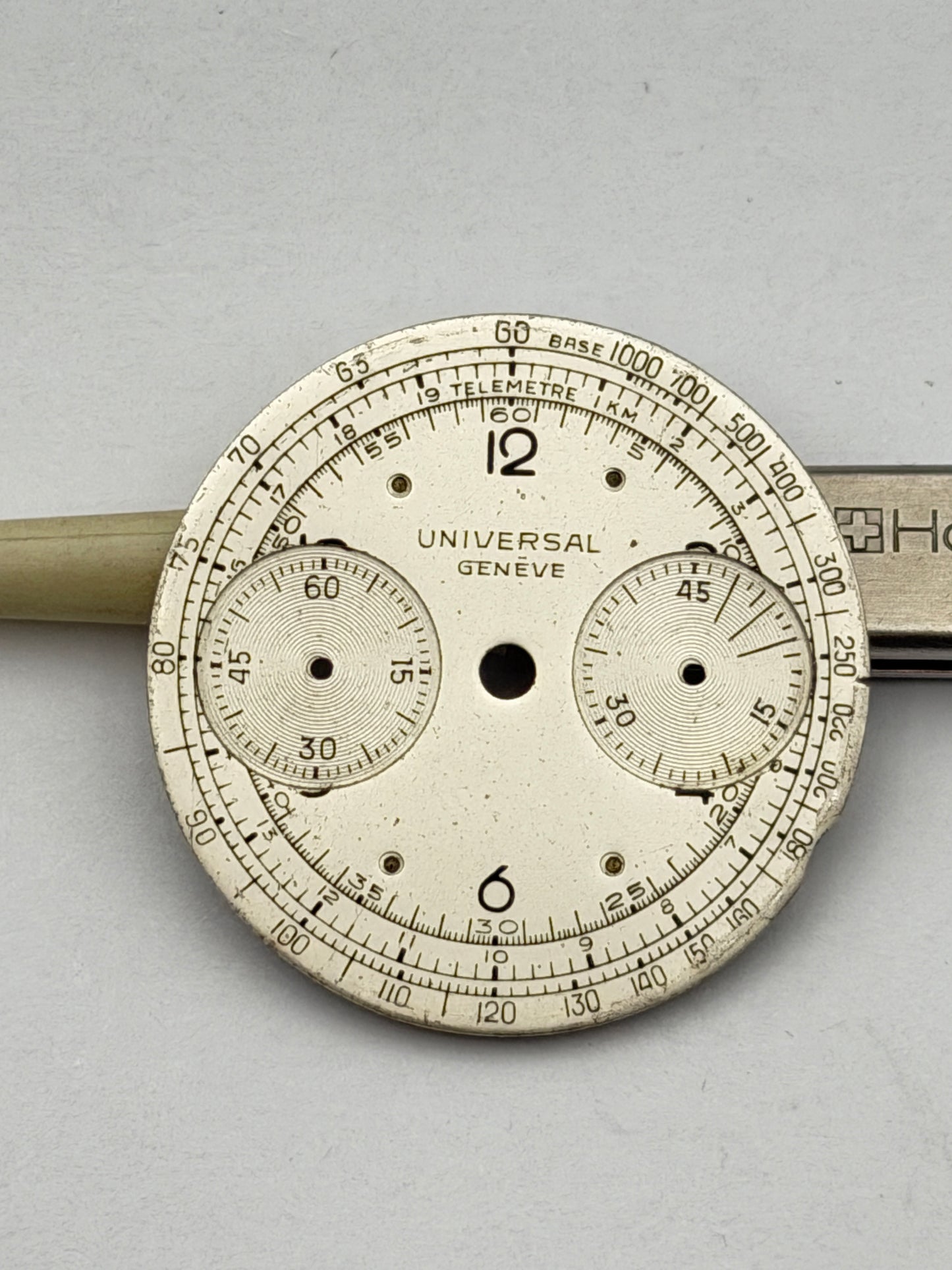 universal egneve chrono 31.5mm dial quadrante