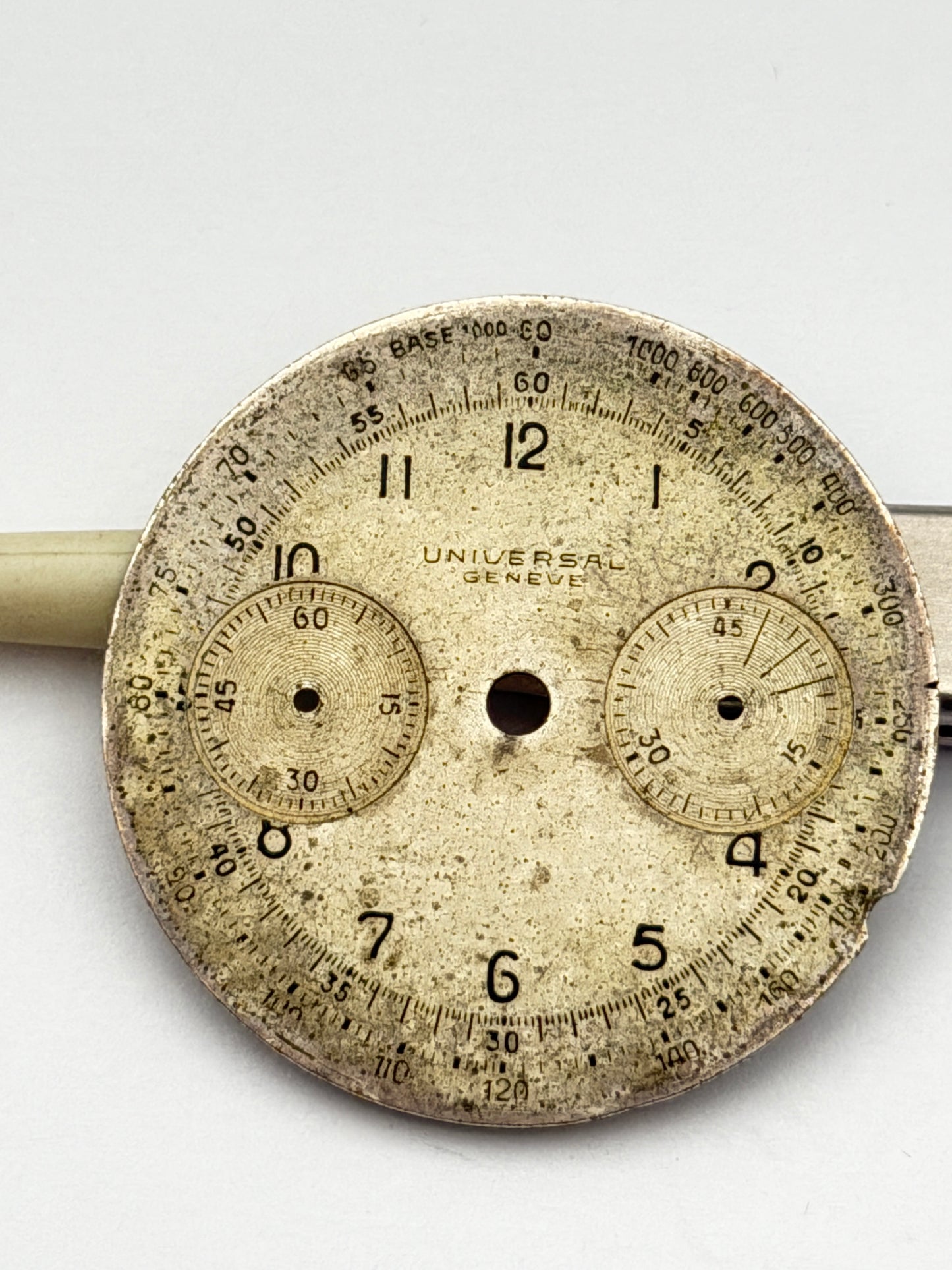 universal geneve chrono 32mm dial quadrante