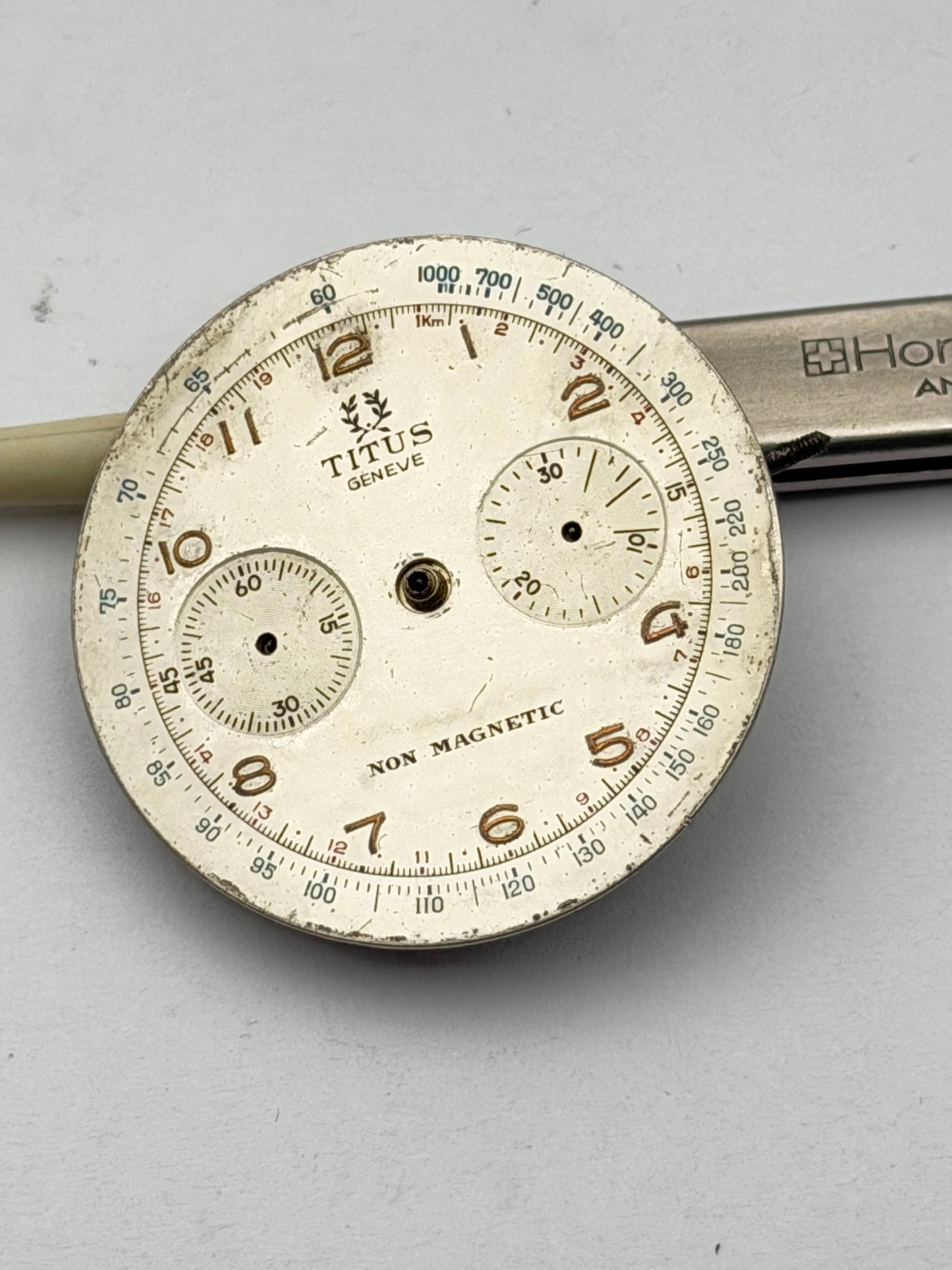 Titus landeron chronograph movement movimento