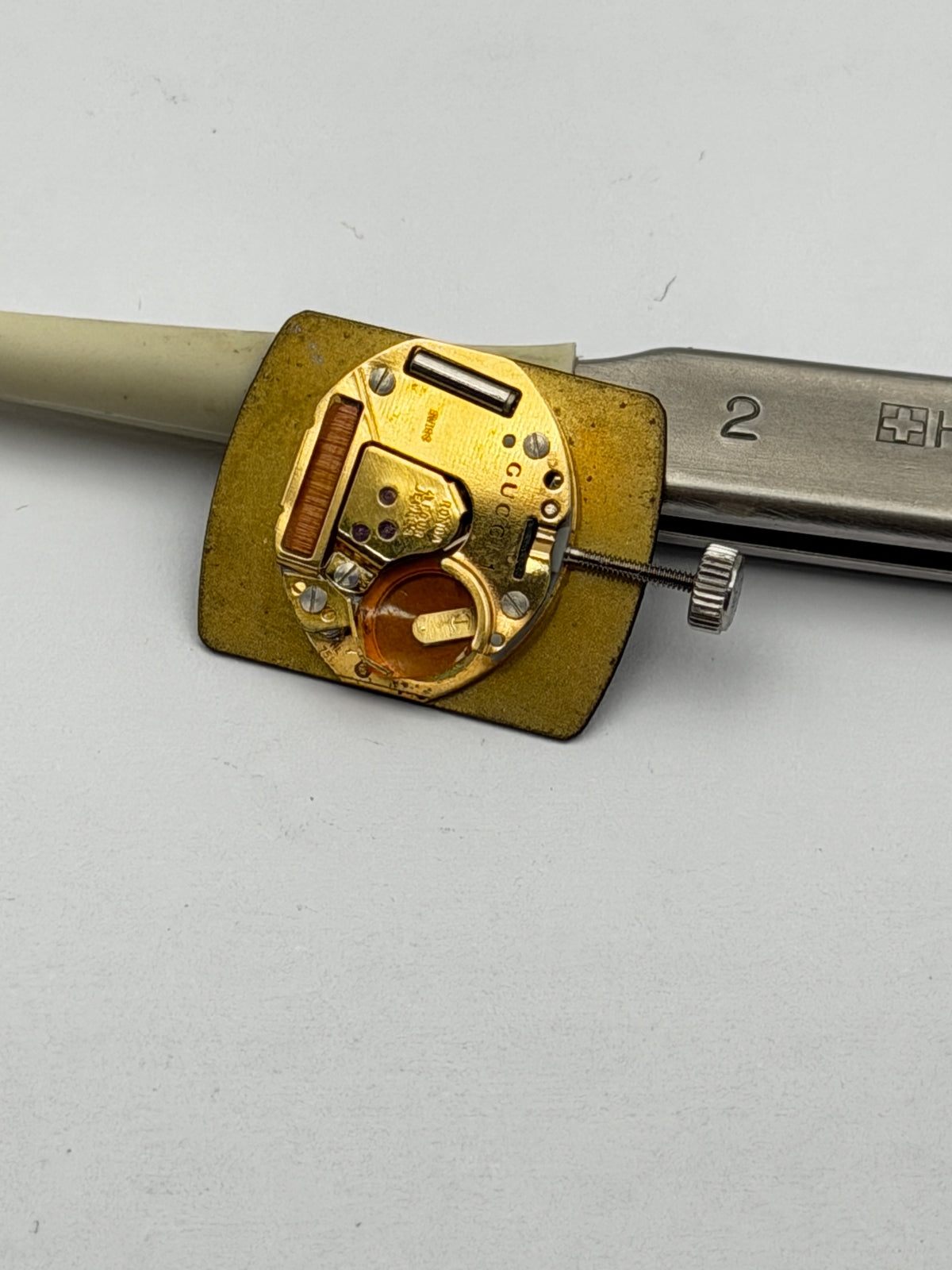 gucci ronda 751 movement movimento