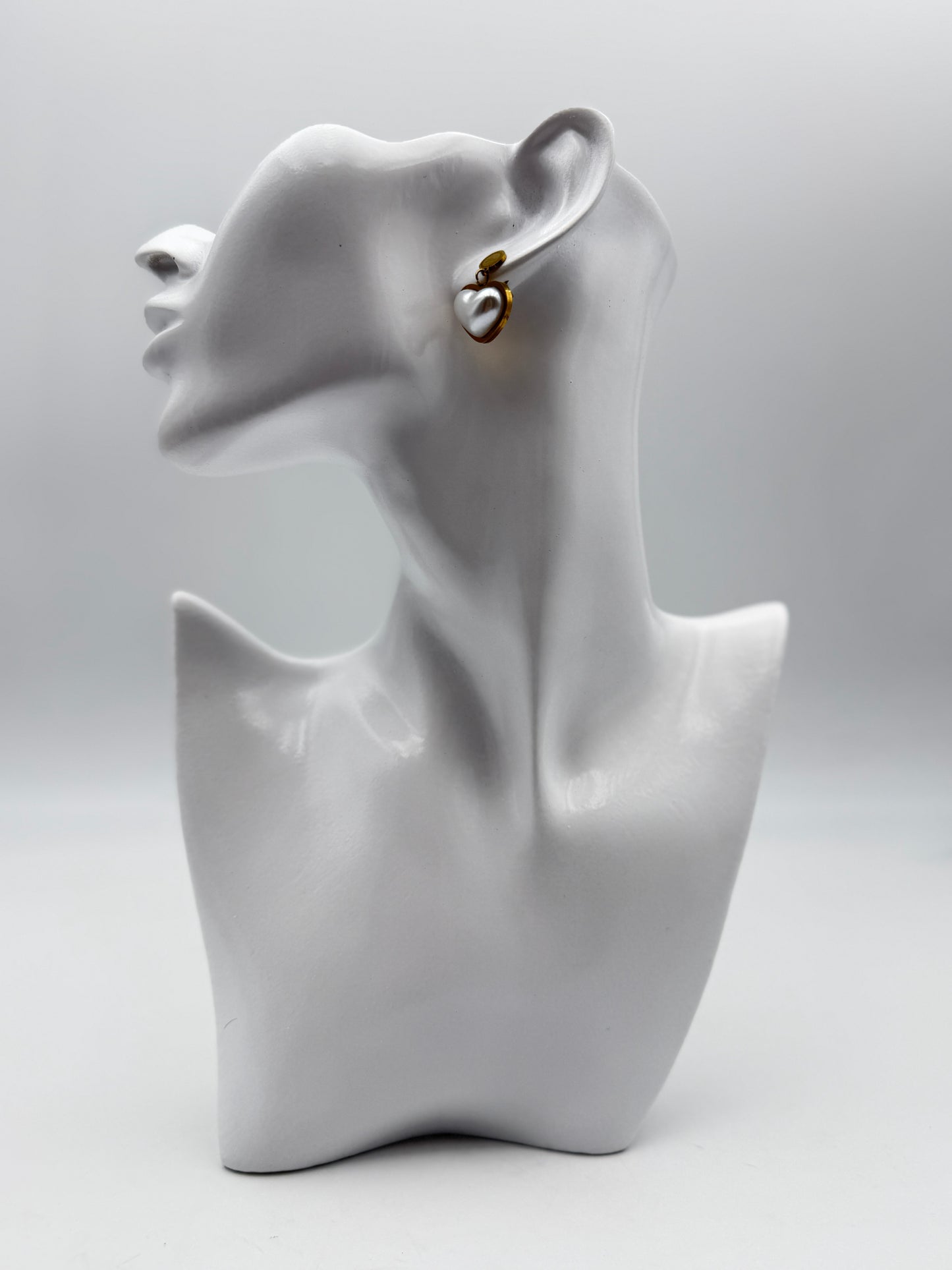 orecchini cuore acciaio aisi 316l steel round earring hearth pearl gold plated