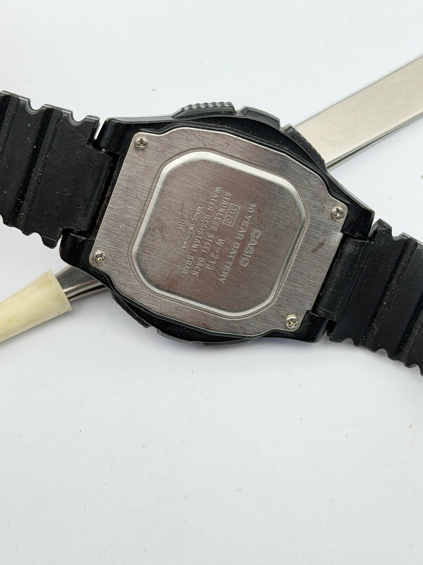 casio illuminator 3170 h-213 39mm